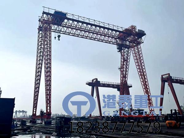 在大霧天氣的造船龍門吊作業中防晃防脫