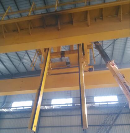 800噸橋式起重機